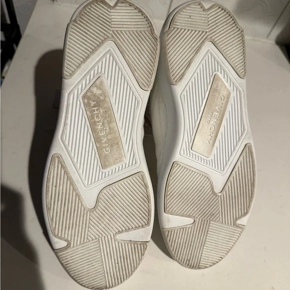 Givenchy High Top Wing Shoes - Picture 7 of 8